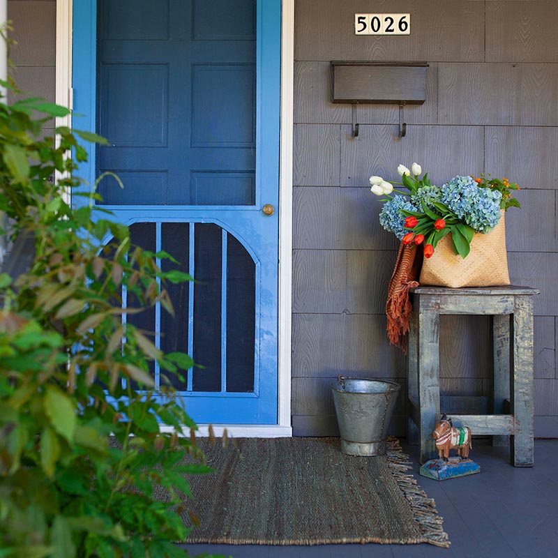 curb_appeal_0001_MillerJULY20PorchProject010