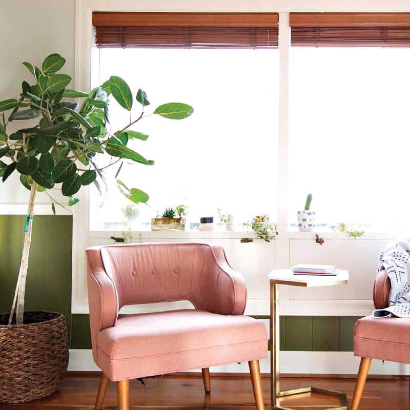 Sitting Sofa with Side Table